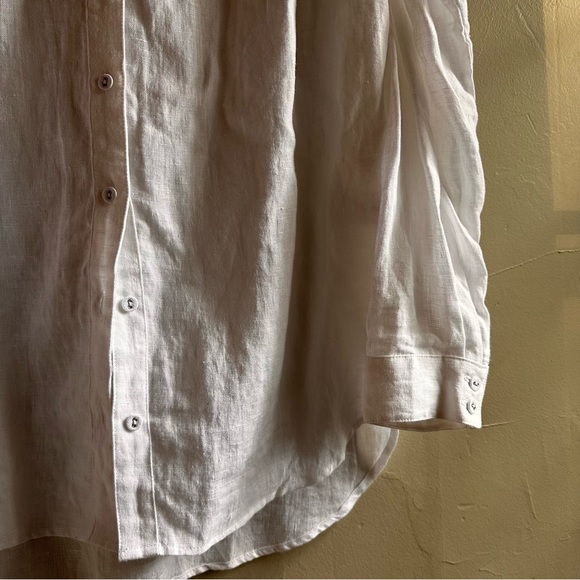 Eva’s Sunday white linen button up collar top - Picture 5 of 6